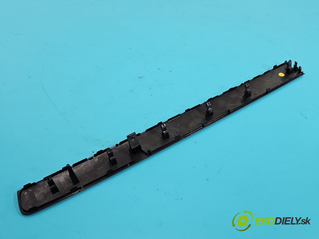 Vw Passat B7 2010-2014 2.0 TSI 211KM automatic 155 kW 1984 cm3 4- lišta ozdobná interiéry: 3AB858366D