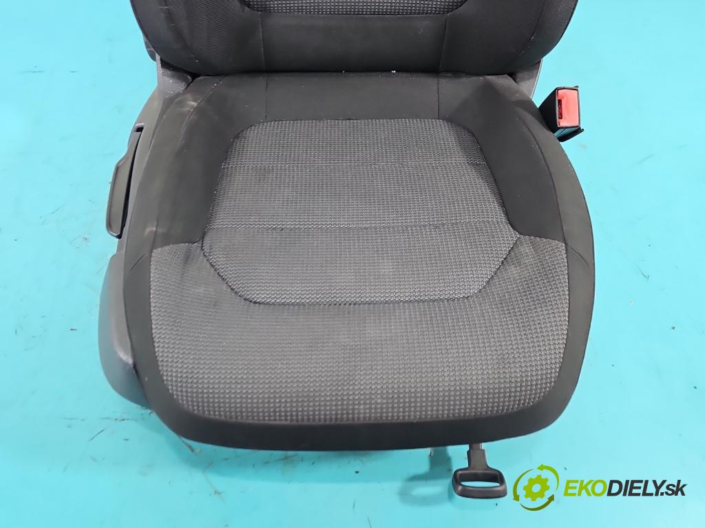 Vw Passat B7 2010-2014 2.0 TSI 211KM automatic 155 kW 1984 cm3 4- Sedačka pravý  (Sedadlo)
