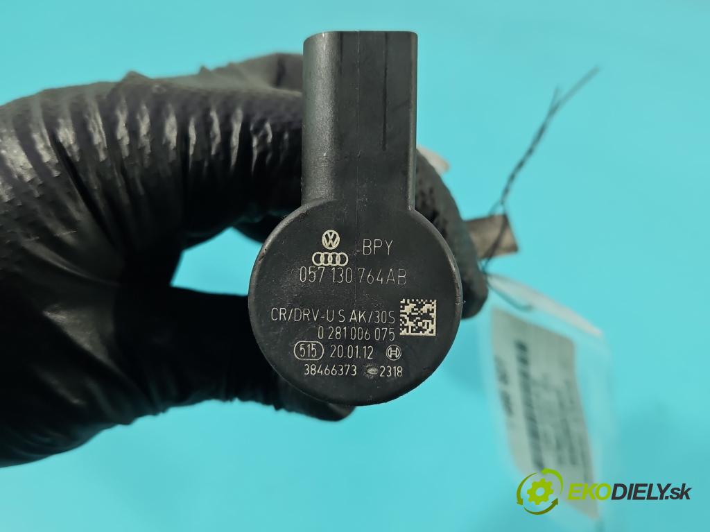 Vw Passat B7 2010-2014 2.0 tdi 140 HP automatic 103 kW 1968 cm3 5- lišta vstrekovacia 03L089N (Vstrekovacia lišta)