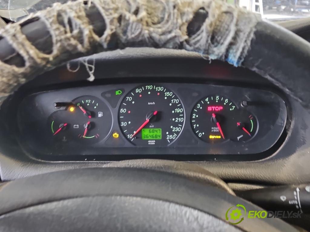 Citroen C5 I 2001-2008 2.0 hdi 109 HP manual 80 kW 1997 cm3 5- prístrojovka/ budíky 9654562680 (Prístrojová doska)