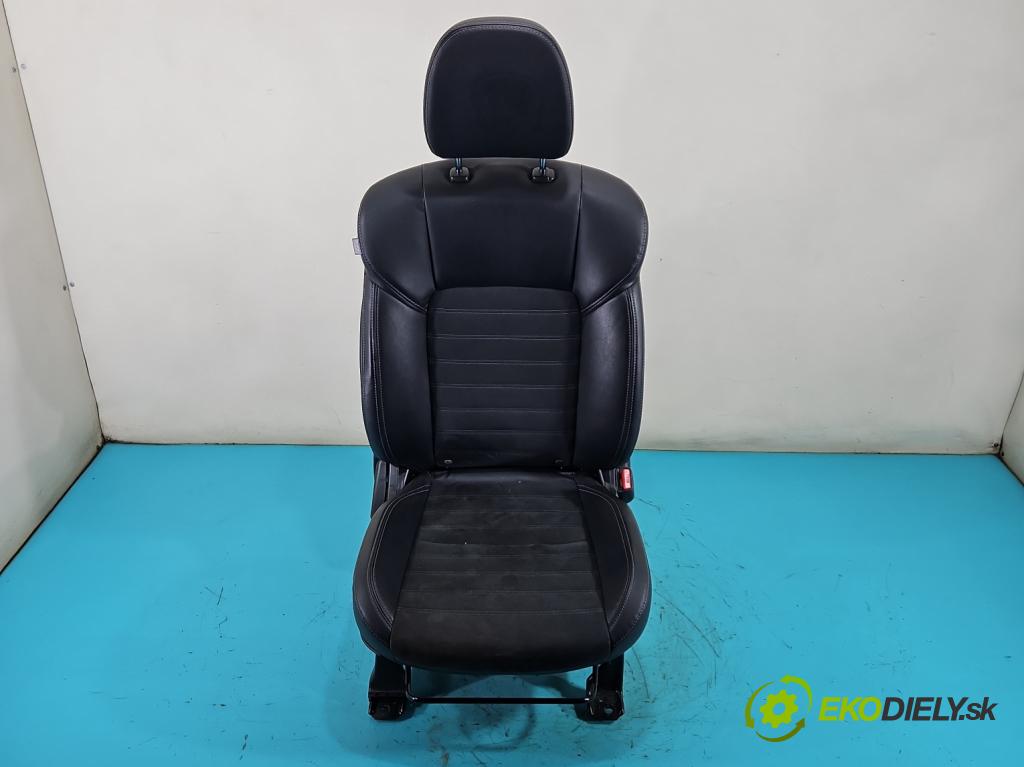 Mitsubishi Outlander III 2012-2022 2.4 135 HP automatic 99 kW 2360 cm3 5- sedačke: komplet