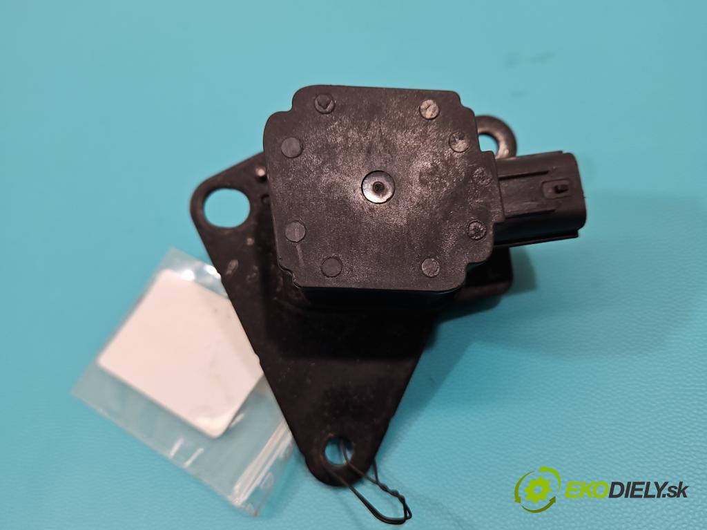 Jeep Patriot 2006-2017 2.4 16V 175 HP automatic 129 kW 2359 cm3 5- Ovladač: klapky: kolektor 04884549AD (Motorček ostatné)