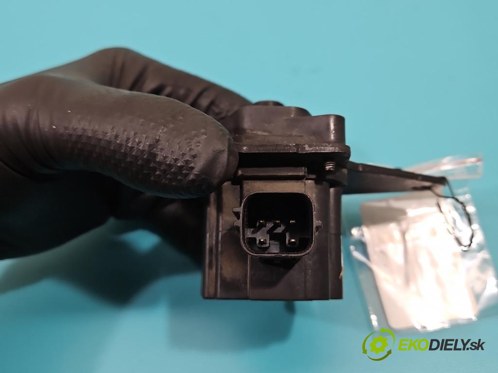 Jeep Patriot 2006-2017 2.4 16V 175 HP automatic 129 kW 2359 cm3 5- Ovladač: klapky: kolektor 04884549AD (Motorček ostatné)