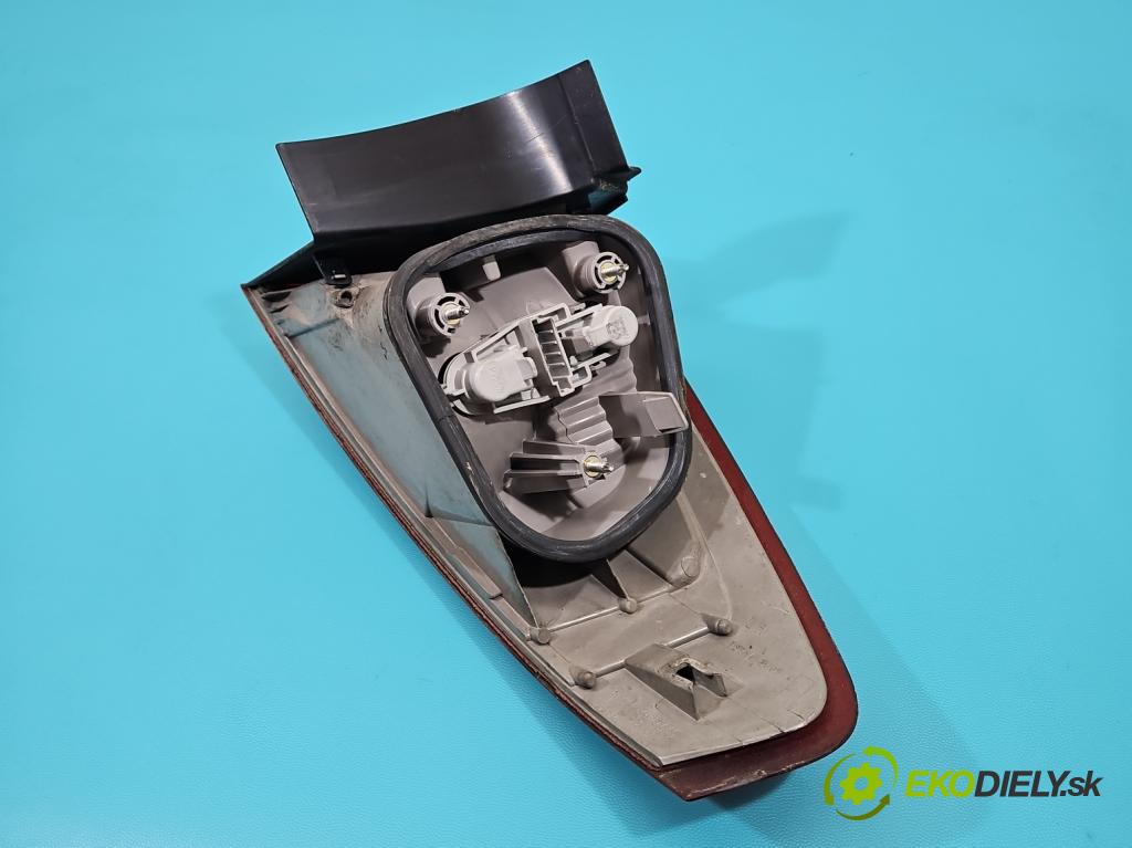 Ford Mondeo Mk4 2007-2014 2.0 tdci 131 hp automatic 96 kW 1997 cm3 5- světlo zadní levé 7S71-13405-A (Klika dveří ostatní)