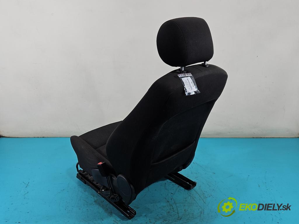 Ford Mondeo Mk4 2007-2014 2.0 tdci 131 HP automatic 96 kW 1997 cm3 5- Sedačka pravý  (Sedadlo)