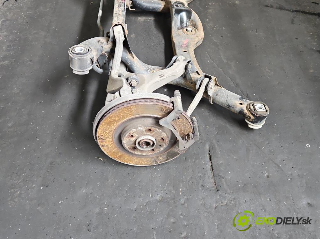 Audi A6 C7 2011-2018 3.0 TDI 313 hp automatic 230 kW 2967 cm3 5- zadní výztuha  (Zadní výztuha)