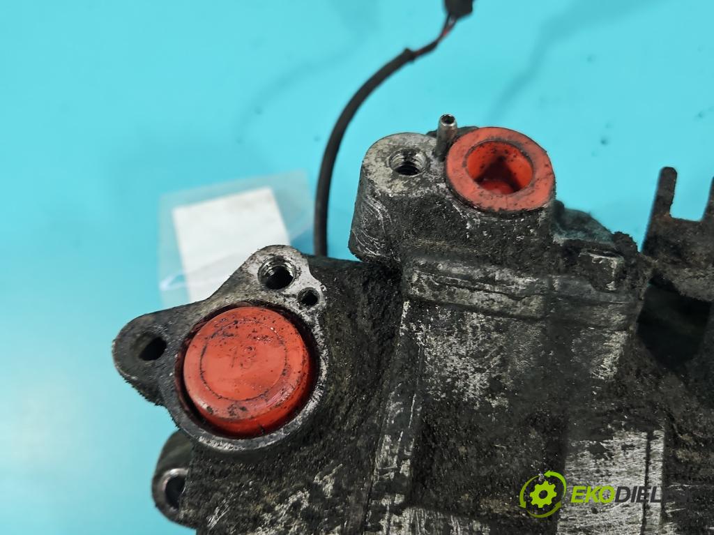 Audi A4 B6 2000-2004 1.9 tdi 131 HP manual 96 kW 1896 cm3 4- Kompresor: klimatizácie 447220-8403 (Kompresor klimatizácie)