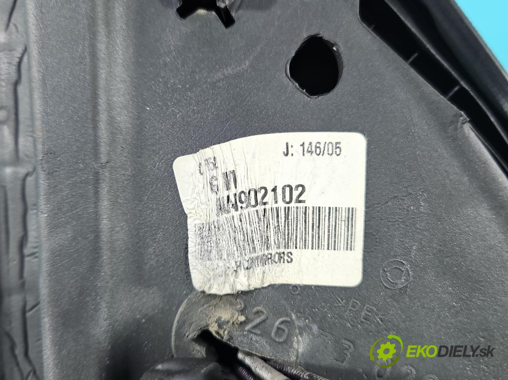 Smart Forfour I 2004-2006 1.3 16V 95 hp manual 70 kW 1332 cm3 5- zpětné zrcátko levé  (Klika dveří ostatní)