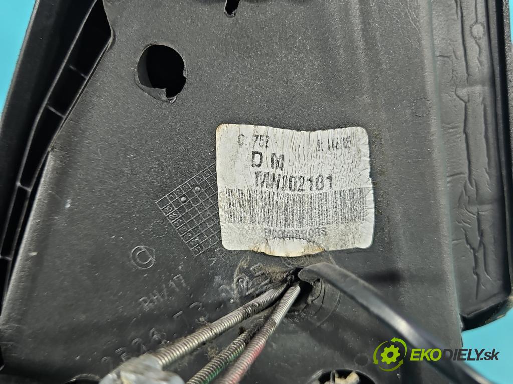 Smart Forfour I 2004-2006 1.3 16V 95 hp manual 70 kW 1332 cm3 5- zpětné zrcátko pravé  (Klika dveří ostatní)