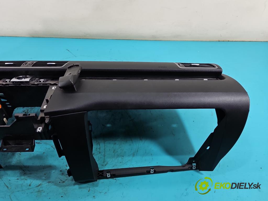 Vw Passat B7 2010-2014 2.0 TSI 211KM automatic 155 kW 1984 cm3 4- kokpit,pristrojová doska rozdeľovacia