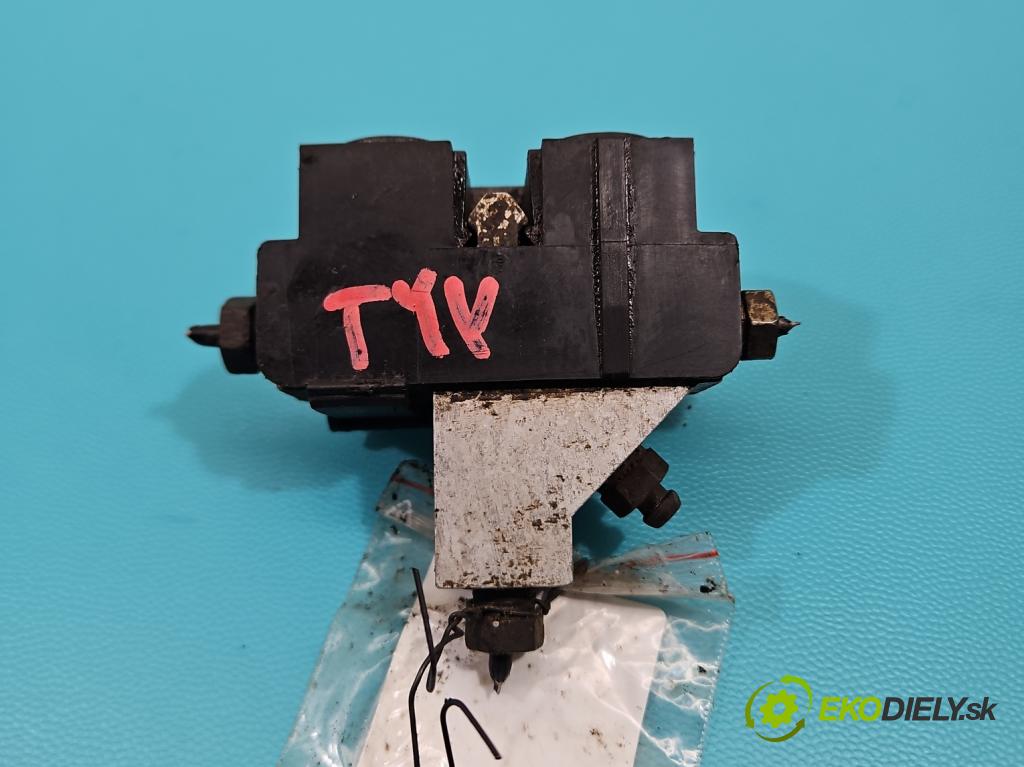 Citroen C5 I 2001-2008 2.0 hdi 109 hp manual 80 kW 1997 cm3 5- Distributor: