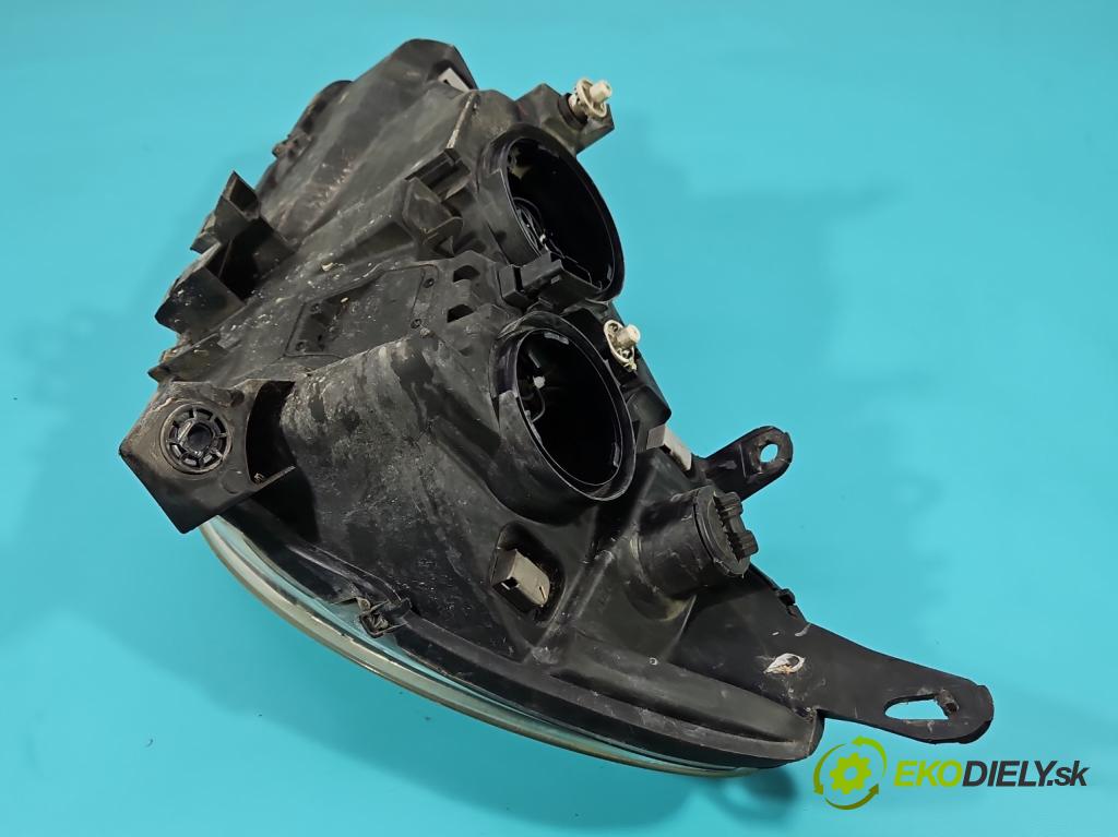 Citroen C5 I 2001-2008 2.0 hdi 109 HP manual 80 kW 1997 cm3 5- Reflektor: pravý 9632664780 (Svetlo predné pravé)