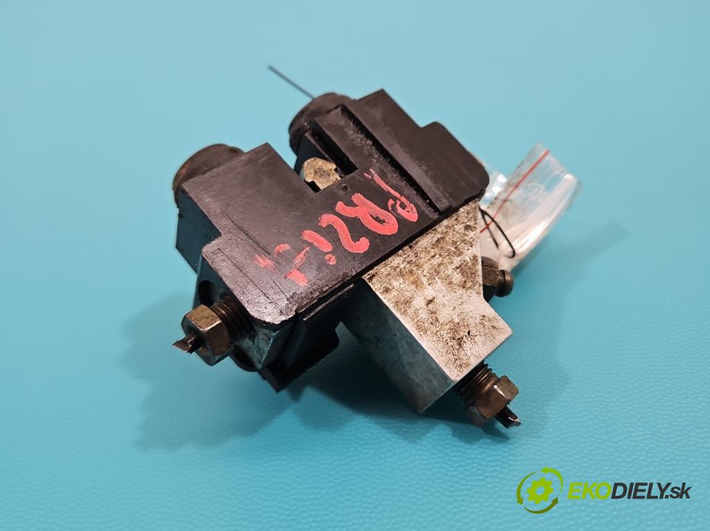 Citroen C5 I 2001-2008 2.0 hdi 109 hp manual 80 kW 1997 cm3 5- Distributor: 