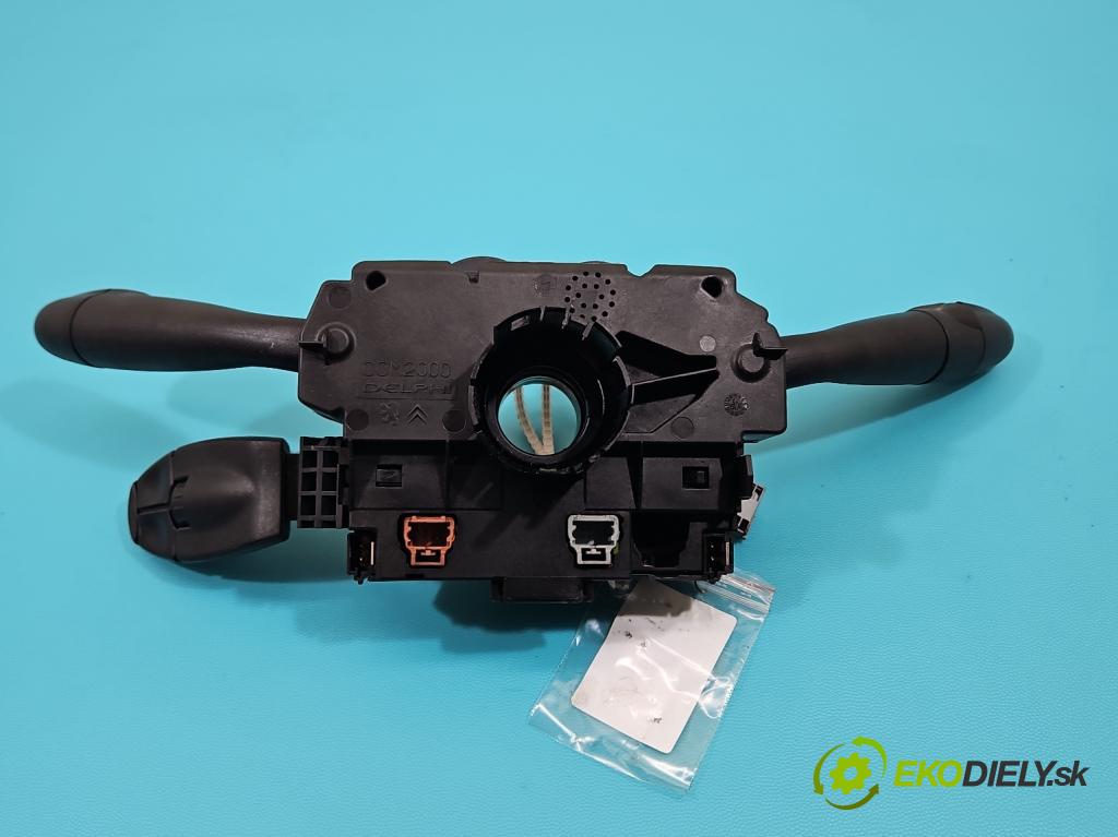 Citroen C5 I 2001-2008 2.0 hdi 109 HP manual 80 kW 1997 cm3 5- prepínač komplex: 96542535XT (Prepínacie páčky pod volantom)