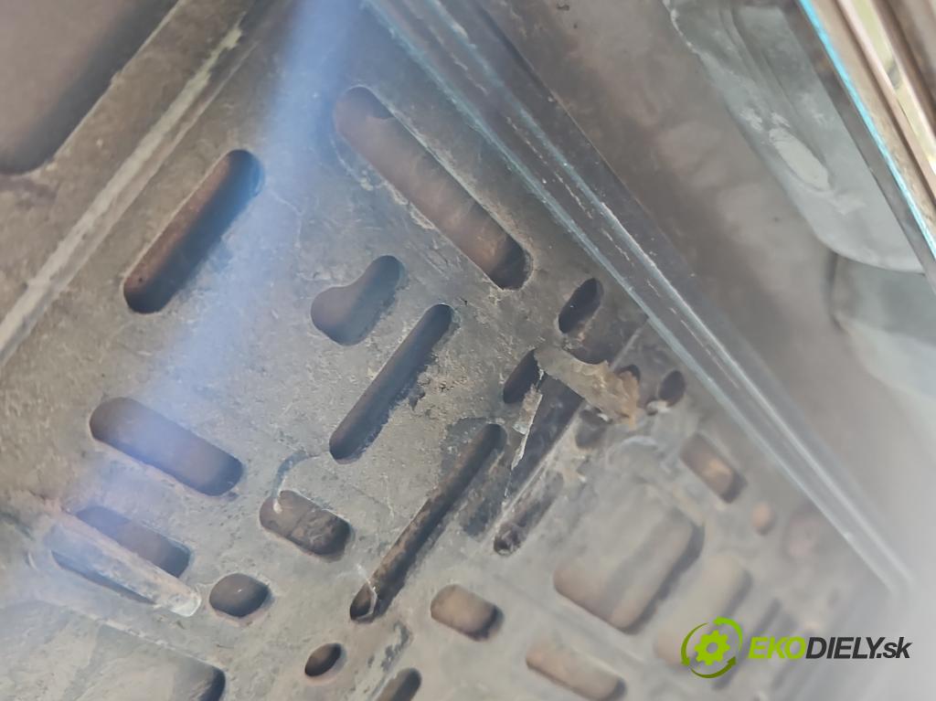 Citroen C5 I 2001-2008 2.0 hdi 109 hp manual 80 kW 1997 cm3 5- zadní kufrové dveře  (Zadní kapota (kufr))