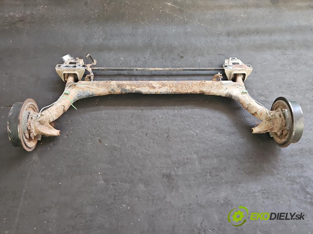 Audi 80 B4 1991-1994 2.0 90 hp manual 66 kW 1984 cm3 4- zadní výztuha  (Zadní výztuha)