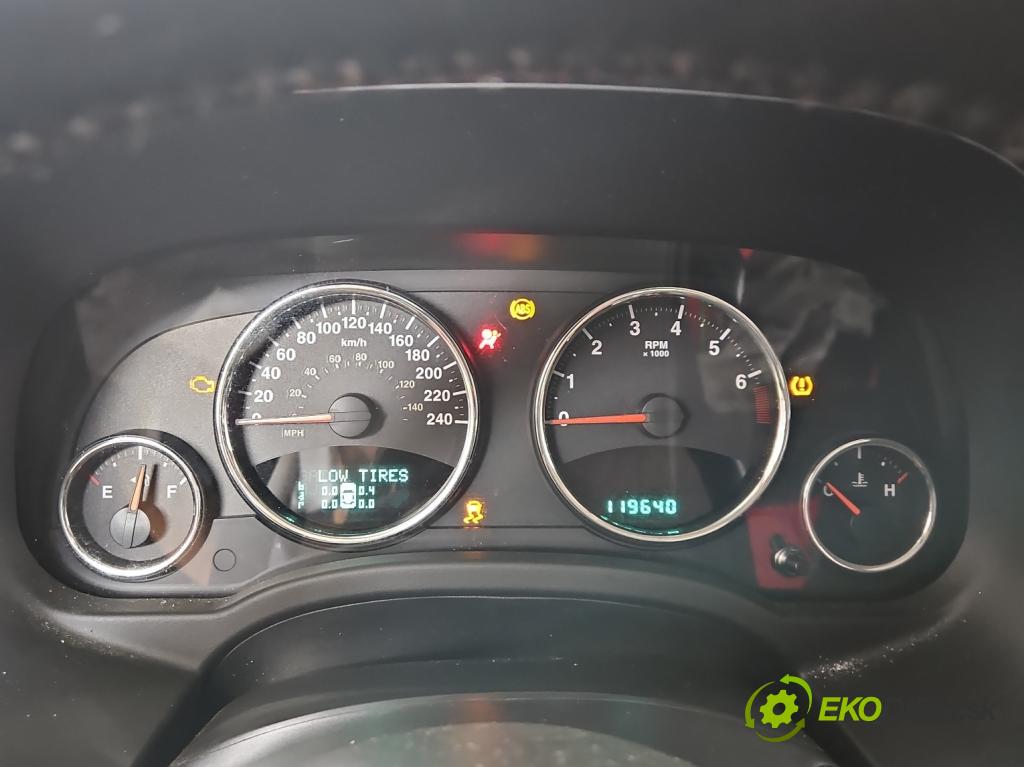 Jeep Compass I 2006-2016 2.0 16V 156 HP manual 115 kW 1998 cm3 5- prístrojovka/ budíky 5430150 (Prístrojová doska)