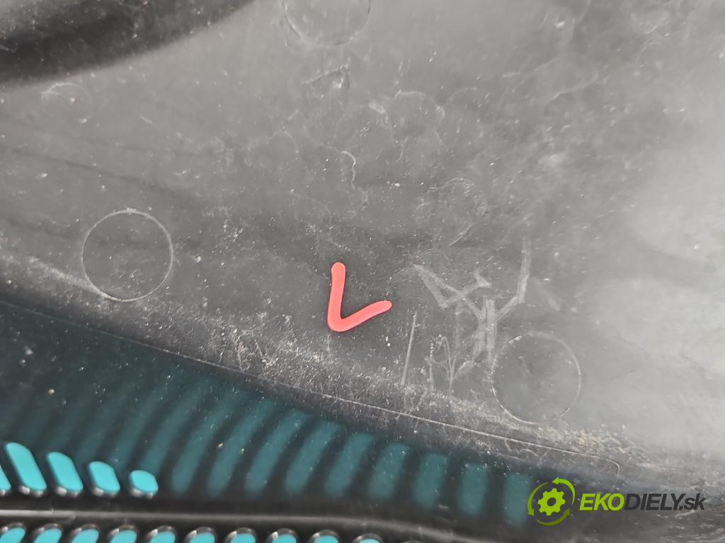 Vw Passat B7 2010-2014 2.0 TSI 211KM automatic 155 kW 1984 cm3 4- torpédo 3C1819403B (Torpédo (plast pod čelným sklom))