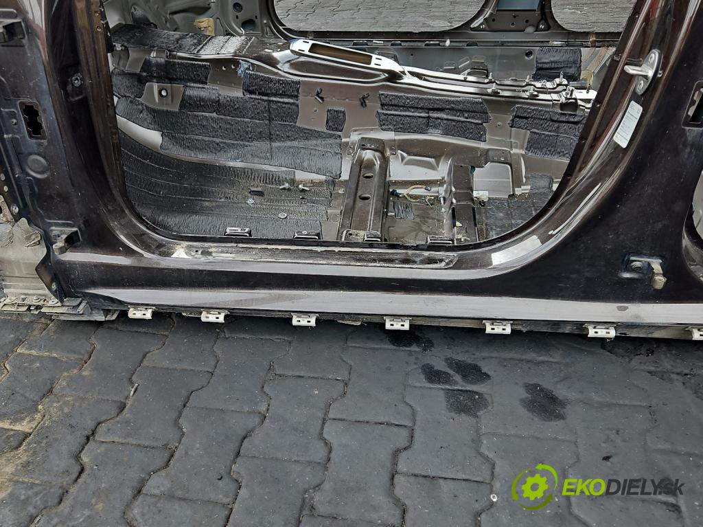 Audi A6 C7 2011-2018 3.0 TDI 313 hp automatic 230 kW 2967 cm3 5- práh levý  (Karoserie ostatní)