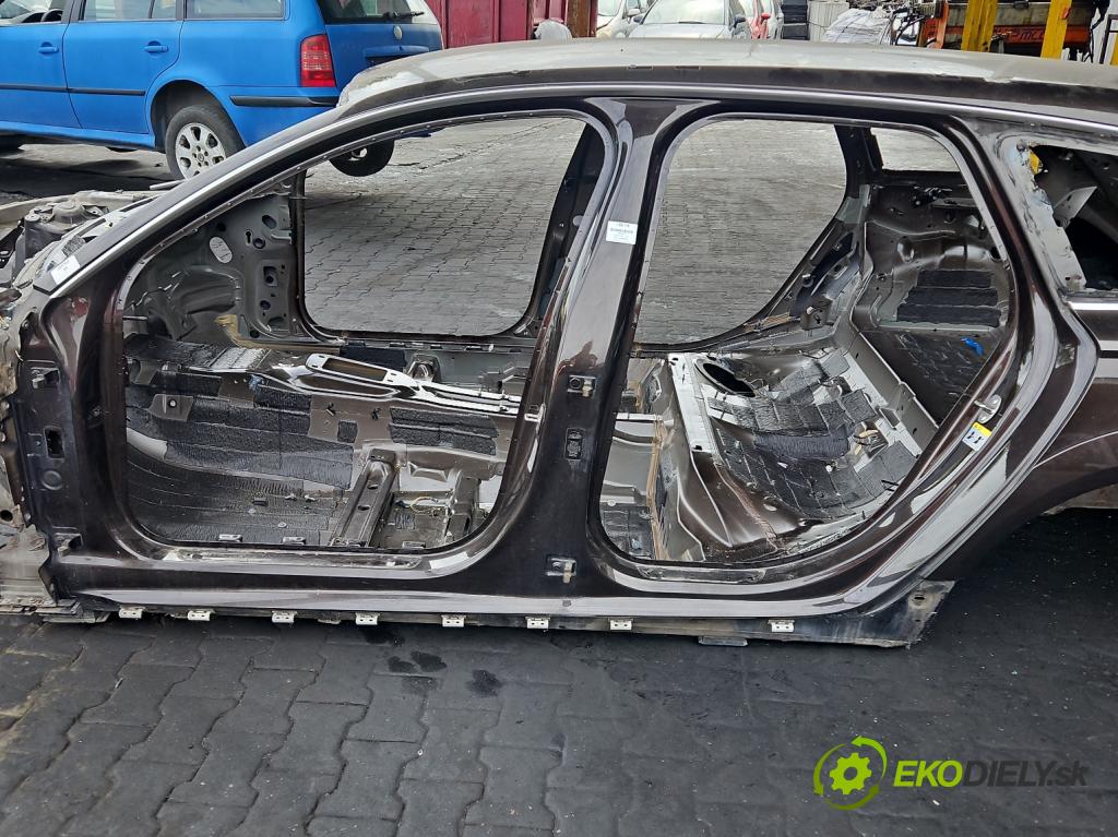 Audi A6 C7 2011-2018 3.0 TDI 313 hp automatic 230 kW 2967 cm3 5- práh levý  (Karoserie ostatní)