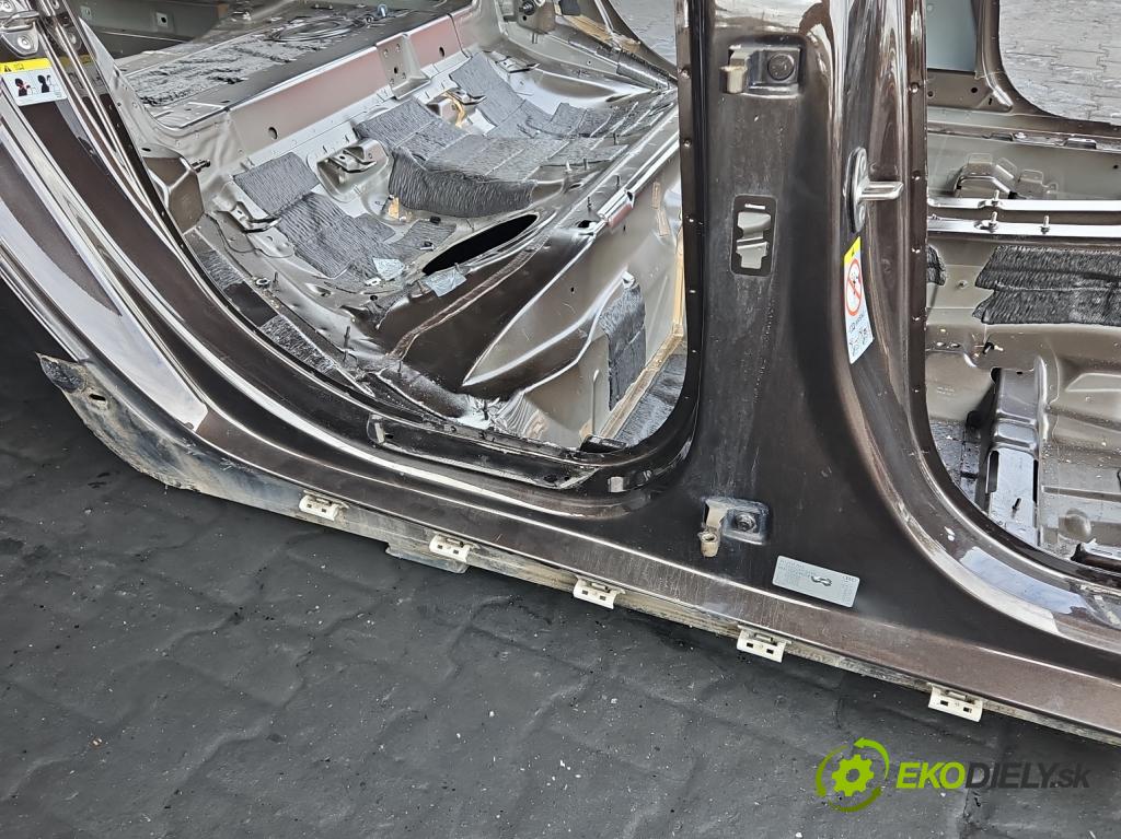 Audi A6 C7 2011-2018 3.0 TDI 313 hp automatic 230 kW 2967 cm3 5- práh pravý  (Karoserie ostatní)