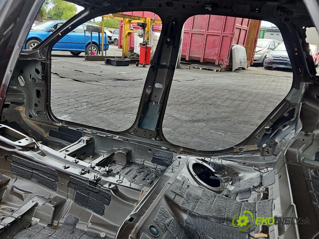 Audi A6 C7 2011-2018 3.0 TDI 313 hp automatic 230 kW 2967 cm3 5- práh pravý  (Karoserie ostatní)