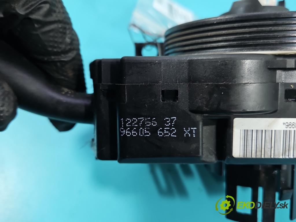 Peugeot 307 1.4 16V 88 HP manual 65 kW 1360 cm3 5- prepínač komplex: 96605652XT (Prepínacie páčky pod volantom)