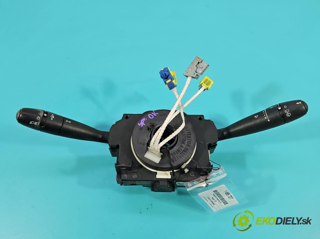 Peugeot 307 1.4 16V 88 HP manual 65 kW 1360 cm3 5- prepínač komplex: 96605652XT (Prepínacie páčky pod volantom)