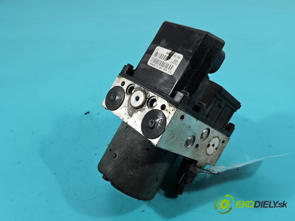Toyota Avensis II T25 2003-2008 2.0 D4D 126 hp manual 93 kW 1998 cm3 5- čerpadlo abs 0265950178 (Pumpa ABS)