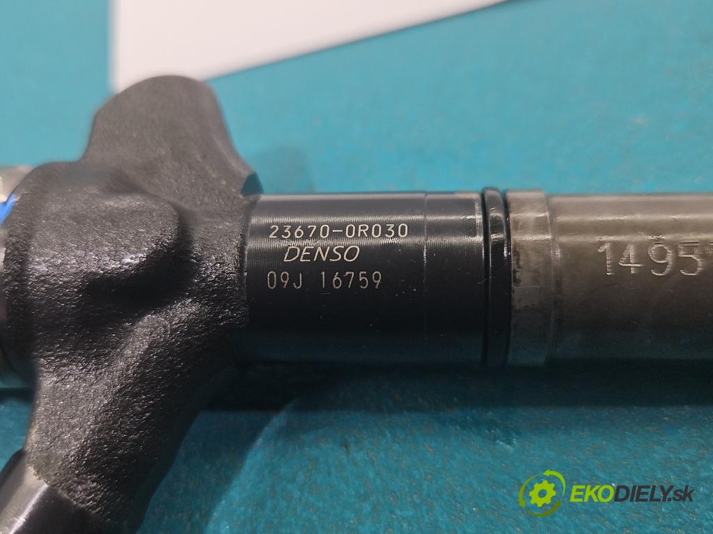 Toyota Avensis II T25 2003-2008 2.0 D4D 126 hp manual 93 kW 1998 cm3 5- vstřikovač 23670-0R030 (Vstřikovač paliva)