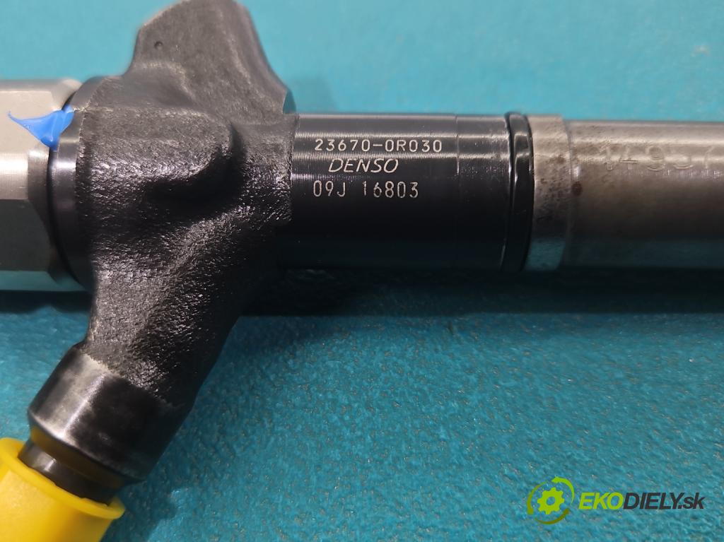 Toyota Avensis II T25 2003-2008 2.0 D4D 126 hp manual 93 kW 1998 cm3 5- vstřikovač 23670-0R030 (Vstřikovač paliva)