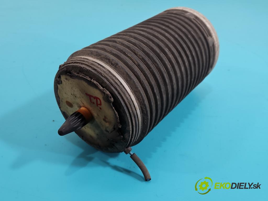 Audi A6 C7 2011-2018 3.0 TDI 313 HP automatic 230 kW 2967 cm3 5- airbag pneumatická 4G0616002T