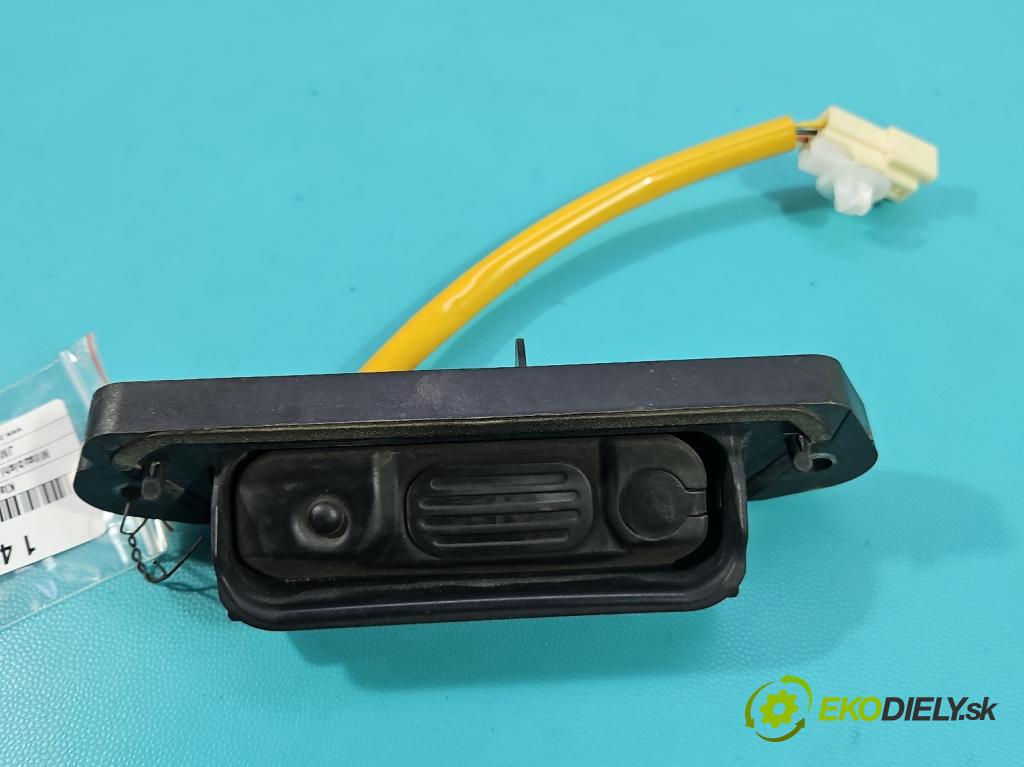 Mitsubishi Outlander III 2012-2022 2.4 135 hp automatic 99 kW 2360 cm3 5- klika kufrových dveří zadní 