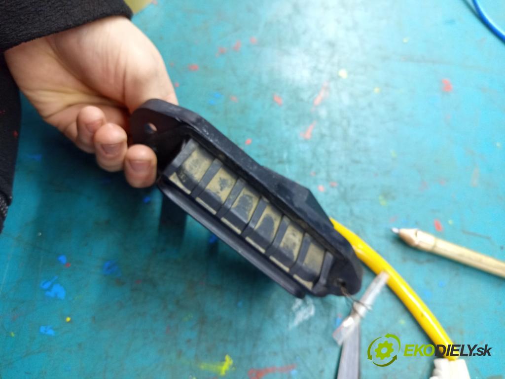 Mitsubishi Outlander III 2012-2022 2.4 135 hp automatic 99 kW 2360 cm3 5- klika kufrových dveří zadní