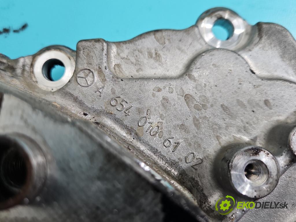 Mercedes E W213 2016-2023 2.0 CDI 194KM automatic 143 kW 1950 cm3 5- obal vačkový A6540106102 (Kryt motoru )