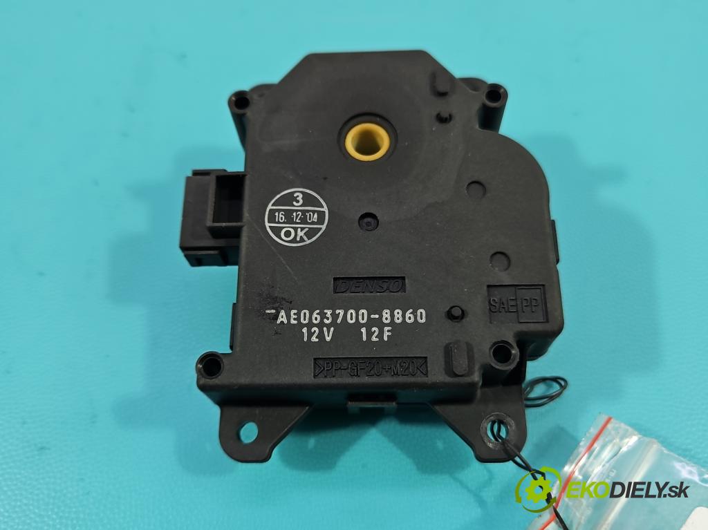 Smart Forfour I 2004-2006 1.3 16V 95 hp manual 70 kW 1332 cm3 5- motorek topení AE063700-8860