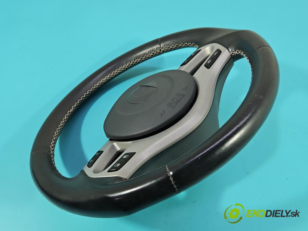 Smart Forfour I 2004-2006 1.3 16V 95 HP manual 70 kW 1332 cm3 5- volant  (Volant)