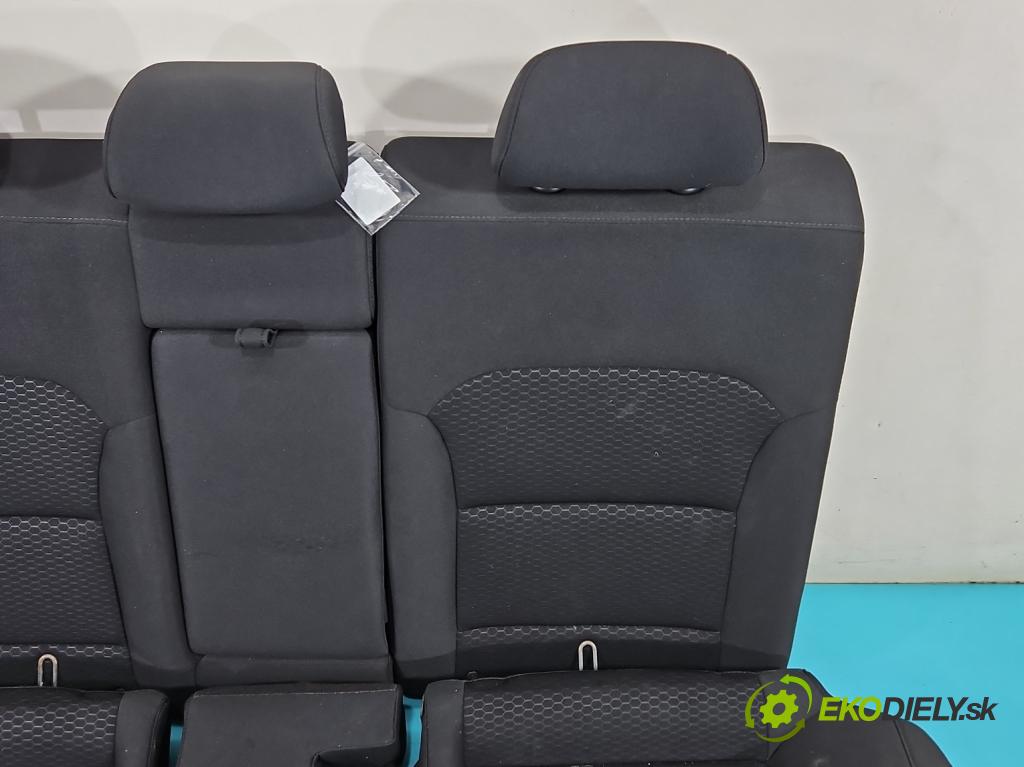 Hyundai Elantra VI 2015-2020 1.6 16V 128 HP manual 93,8 kW 1591 cm3 4- Pohovka: zadné  (Sedadlo)
