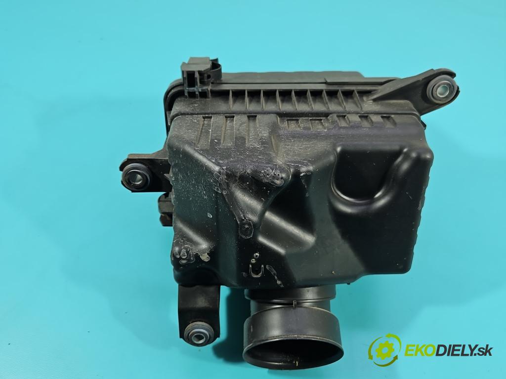 Hyundai Elantra VI 2015-2020 1.6 16V 128 HP manual 93,8 kW 1591 cm3 4- obal filtra vzduchu 28110-F2000 (Obal vzduchového filtra)