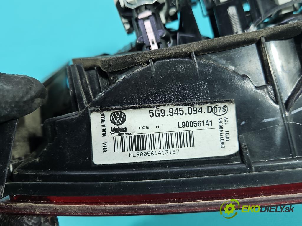 Vw Golf VII 2012-2020 1.4 TSI 122 hp manual 90 kW 1395 cm3 5- světlo zadní pravé 5G9945094D (Klika dveří ostatní)