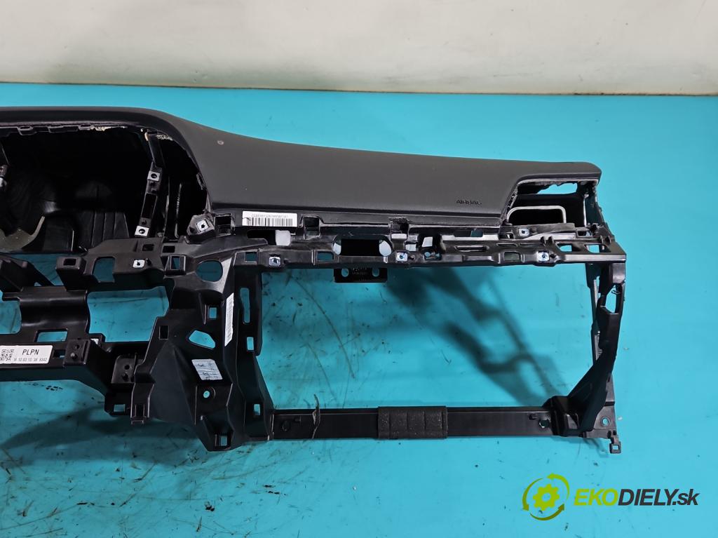 Hyundai Elantra VI 2015-2020 1.6 16V 128 HP manual 93.8 kW 1591 cm3 4- kokpit,pristrojová doska rozdeľovacia