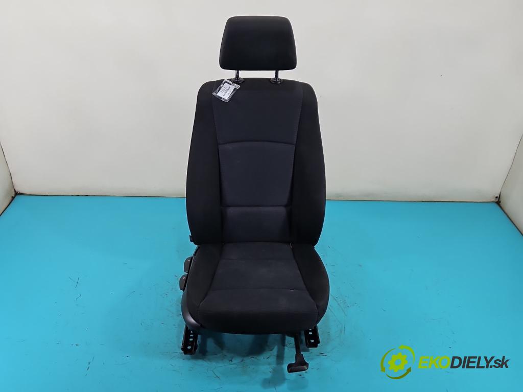 Bmw X1 E84 2009-2015 2.0d 143 HP automatic 105 kW 1995 cm3 5- Sedačka pravý  (Sedadlo)