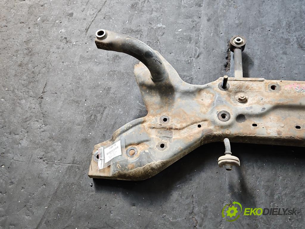 Smart Forfour I 2004-2006 1.3 16V 95 HP manual 70 kW 1332 cm3 5- výstuha motora