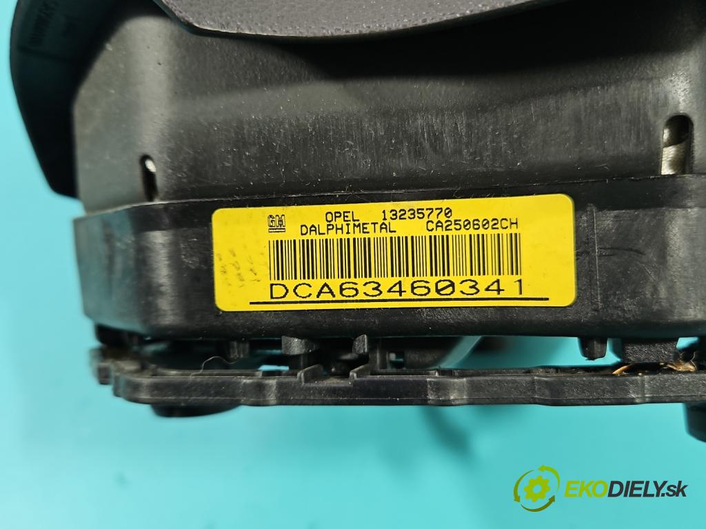 Opel Corsa D 2006-2014 1,3.0 cdti 90 HP manual 66 kW 1248 cm3 5- volant 13229631 (Volant)