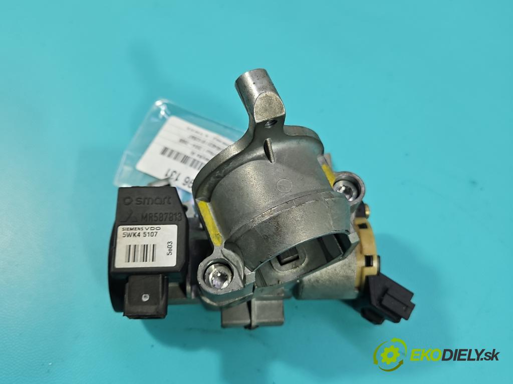 Smart Forfour I 2004-2006 1.3 16V 95 HP manual 70 kW 1332 cm3 5- Spínačka 5WK45107 (Spínacia skrinka)