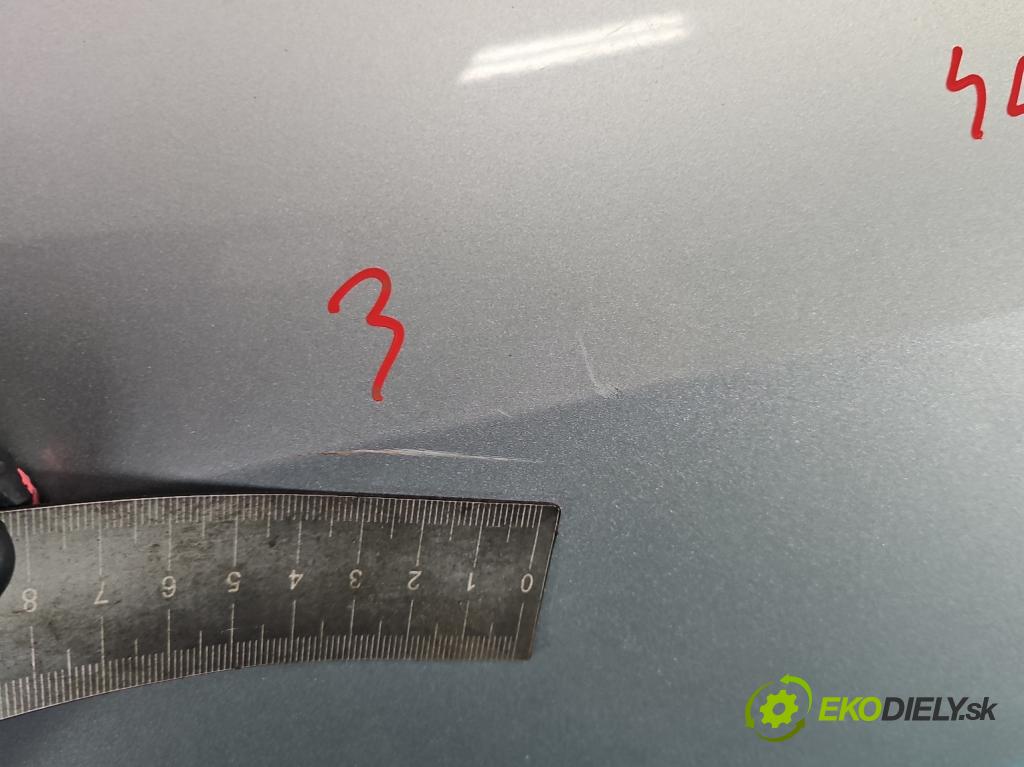 Mazda 2 I 2003-2007 1.2 16V 75 hp manual 55 kW 1242 cm3 5- dveře zadní pravé  (Klika dveří ostatní)