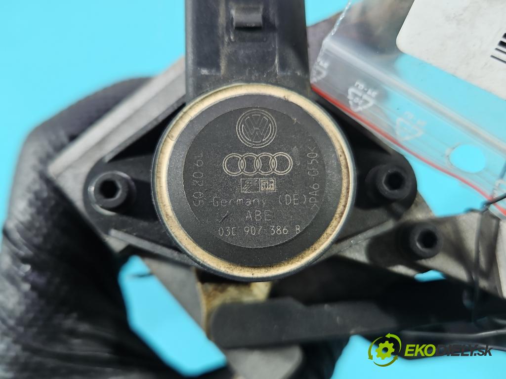 Skoda Octavia II 2004-2013 1.6 FSI 116 HP manual 85 kW 1598 cm3 5- lišta vstrekovacia 03C133204 (Vstrekovacia lišta)