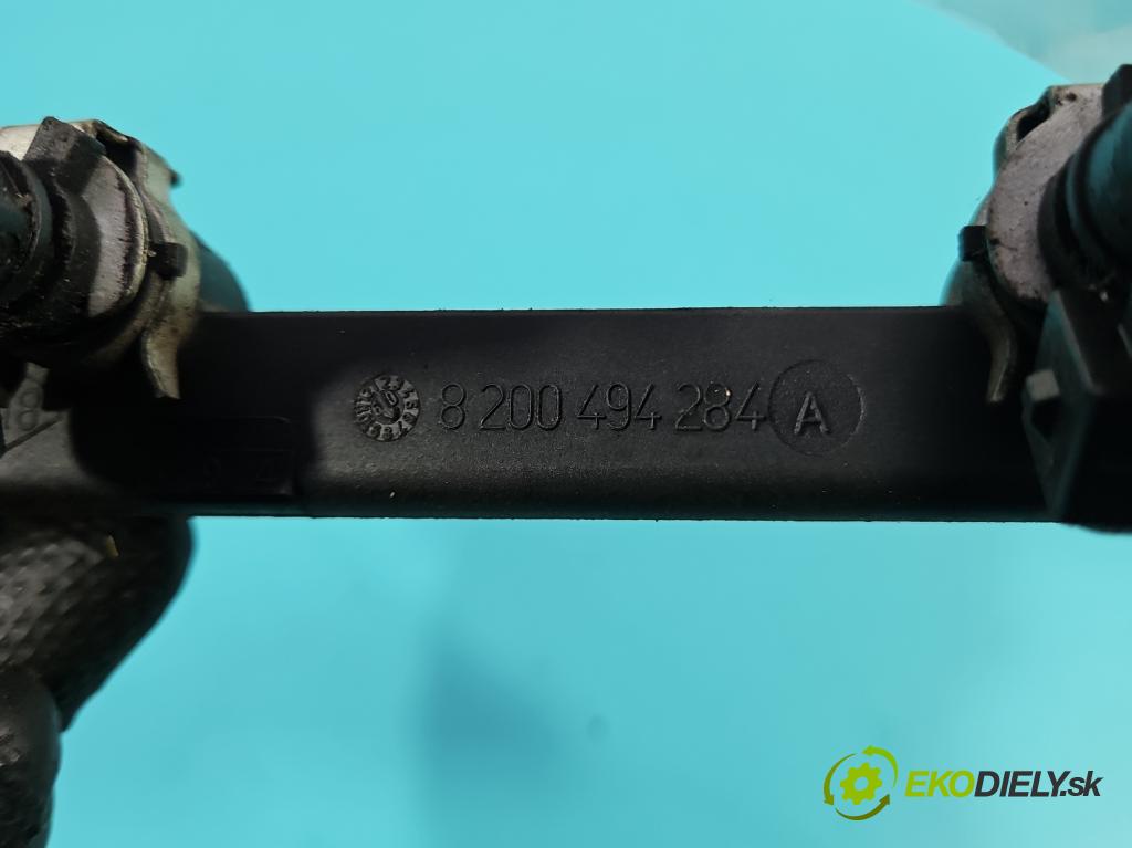 Dacia Logan I 2005-2014 1.4 8V 72 HP manual 53 kW 1390 cm3 4- vstrek 0280158034 (Vstrekovač paliva)