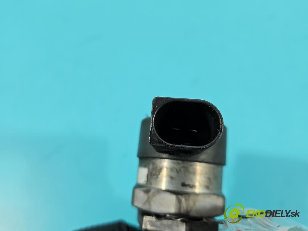 Mercedes E W213 2016-2023 2.0 CDI 194KM: automatic 143 kW 1950 cm3 5- lišta vstrekovacia A6540700095 (Vstrekovacia lišta)