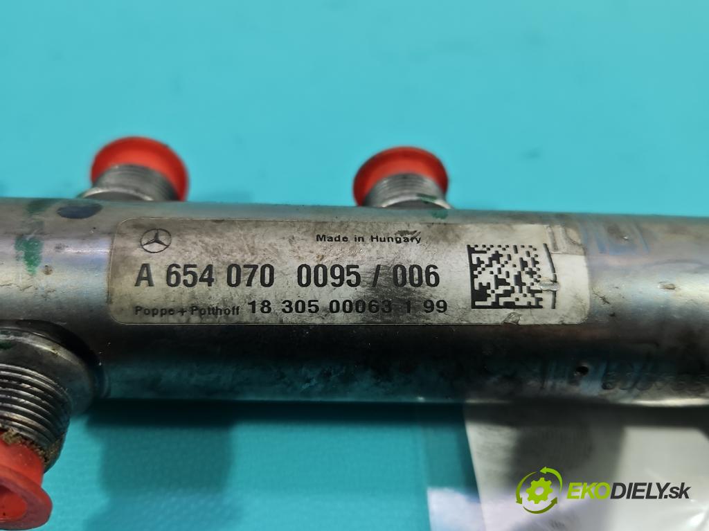 Mercedes E W213 2016-2023 2.0 CDI 194KM: automatic 143 kW 1950 cm3 5- lišta vstrekovacia A6540700095 (Vstrekovacia lišta)